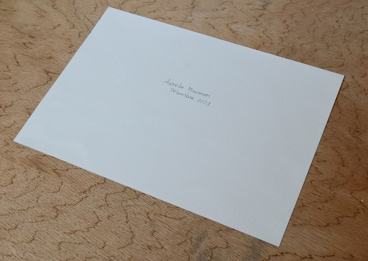 Photo de l'oeuvre "Chou et patidoux" vue du verso avec la contre-signature et la date.